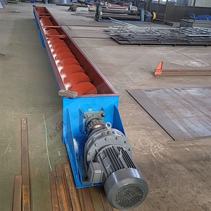 Transportador Espiral Tipo U de 5.5 Kw y 380 V con Velocidad Ajustable e Inclinación para Plantas de Manufactura, Banda de Acero al Carbono Resistente - Product Image 1