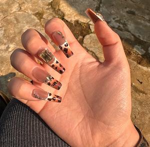 <span class=keywords><strong>Ongles</strong></span> press-on faits main, strass de qualité supérieure, motif léopard scintillant, style français, amovibles et réutilisables - Product Image 4