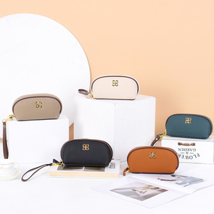 Fashion High-end Girls' <b>Small</b> PU Durable Waterproof Zipper Coin <b>Purse</b> Mobile Phone Bag with 1L Capacity Luxury - Product Image 2