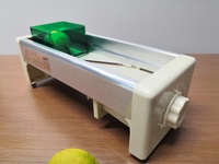 Coupe-ananas en plastique très demandé – Accessoire de cuisine pour économiser temps et efforts – Coupe-fruits manuel pour restaurants – Lavage à la main uniquement