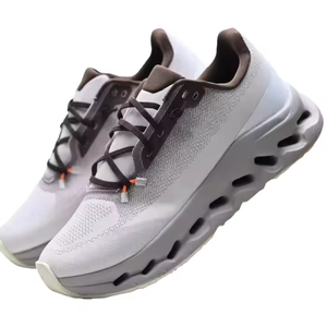 Chaussures de sport tendance 2025 en maille respirante à lacets pour hommes et femmes, chaussures de course légères et décontractées pour la marche - Product Image 2