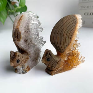 Vente en gros : Mini écureuil en cristal de quartz clair poli, pierre de guérison naturelle, ornement artisanal pour la décoration - Product Image 2