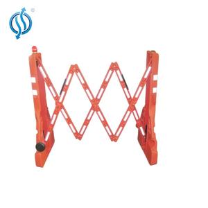 2023 nouvelle Version moulage rotatif vert trafic routier en plastique Jersey barrières/barrière de contrôle des foules peut remplir <span class=keywords><strong>d</strong></span>'<span class=keywords><strong>eau</strong></span> - Product Image 5