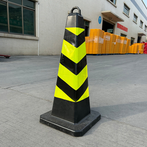 Cône de signalisation carré noir de 720 mm, cadre en plastique HDPE haute visibilité, barrière routière, barrière de sécurité réfléchissante jaune et noire - Product Image 2