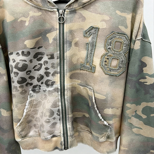 Sweat-shirt à capuche zippé pour homme, motif camouflage et patchwork <span class=keywords><strong>l</strong></span>éopard, effet vieilli, numéro brodé, style streetwear, vente <span class=keywords><strong>en</strong></span> gros OEM ODM - Product Image 4