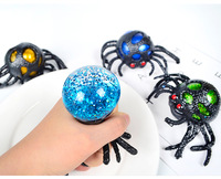 Nouveau Jouet Squishy Araignée Pailletée d'Halloween en Gros, Jouet Anti-Stress Réaliste en Forme d'Araignée Noire à Presser pour Soulager le Stress et les Farces
