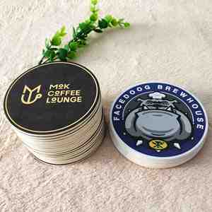 กระดาษรองแก้วแบบใช้แล้วทิ้งพิมพ์ลายแบบ Letterpress พร้อมฟอยล์สีทอง สำหรับบาร์ ร้านอาหาร ของขวัญส่งเสริมการขาย - Product Image 3