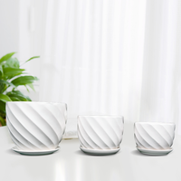 Pot de fleurs en céramique émaillée sculpté à la main, motif spirale oblique blanc pur, style européen, haute qualité, pour intérieur et extérieur