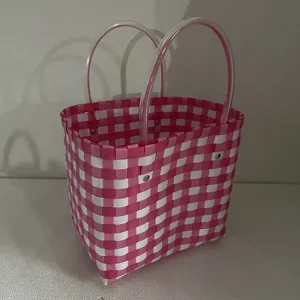 Hot Selling Handmade Natural Handbag Plastic Handbag Strap With Colorful Design And Foldable Handbag For Wholesale