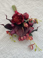 Arrangements floraux artisanaux vintage Mori durables en lotus, calla et roses pour mariage, Saint-Valentin et photographie extérieure