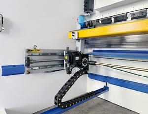 Thương hiệu sản phẩm mới we67k da53t 4 + 1 trục thân thiện với môi nhỏ CNC Báo Chí phanh máy thủy lực 90 độ góc máy uốn - Product Image 2