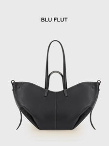 Nouveau Sac Fourre-tout Minimaliste 2026 Grande Capacité Sac à Main et Sac à Bandoulière Polyvalent en Forme d'Aile pour les Trajets Quotidien - Product Image 3