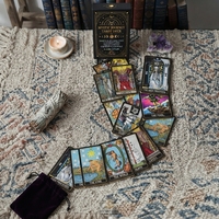 Jeu de cartes de tarot personnalisées de luxe haut de gamme avec boîte à finition mate pour les lecteurs psychiques et les magasins de métaphysique