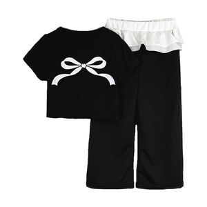 Nouvelle Collection : Ensemble Coréen d'Été Deux Pièces pour Enfants - Haut à Manches Courtes Imprimé Nœud et Pantalon en Dentelle Style Ballet - Product Image 5