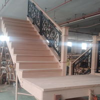 Balustres en fer Chêne rouge Escalier en acier Bois Escalier Balustre et Pilier Main courante Escalier Marches Lève Newel Post