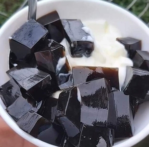 Premium Grade Black Grass <b>Jelly</b> Powder Non-Dairy Dessert Base with Long Shelf Life for Global Export Orders - Product Image 1