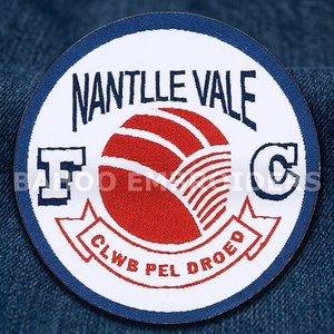 BADGE BRODÉ À LA MACHINE - Product Image 3