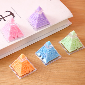 Labyrinthe pyramidal d'autonomie en plastique avec billes roulantes pour enfants de 4 à 7 ans, jouet de développement de l'intelligence - Product Image 4