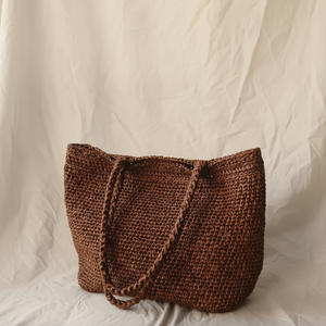 Sac en raphia Astrid fait à la main, Sac fait à la main, Sac au crochet, Sac en paille, Sac fourre-tout en raphia, Sac panier, Sac fourre-tout - Product Image 1