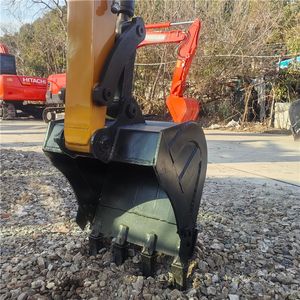 Mini Excavadora Usada SANY 35 a Precio Económico con Certificación CE - Product Image 4