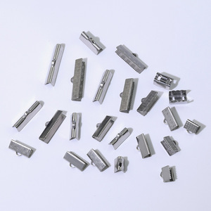 Résultats de bijoux simples Clip ouvert Rectangle <span class=keywords><strong>pince</strong></span> fin en acier inoxydable <span class=keywords><strong>Bracelet</strong></span> fermoir ruban sertissage fin pour la fabrication de bijoux - Product Image 5