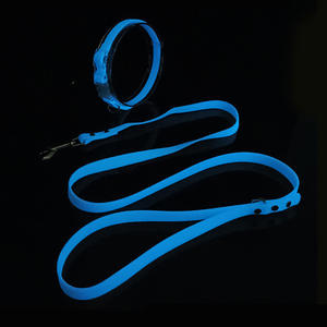 बिल्ली के कॉलर चमक रात के लिए अंधेरे समायोज्य चमकदार पालतू कॉलर में बिल्ली कॉलर चमक - Product Image 2
