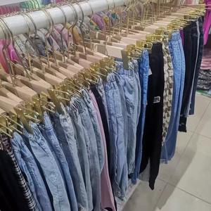 Massivholz Moderne einstufige Hosen Rack Haken Kleidung Lagerung Trocken gestell Nachhaltige Multifunktion Licht Luxus - Product Image 6