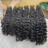 Grossiste de Cheveux Vierges Bouclés Birmans à Cuticules Intactes, 100% Cheveux Humains Naturels Bruts Remy Vietnamiens, Lots de Tissages