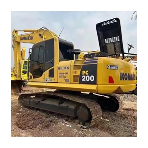 รถขุดแบบติดตามของมือสองขนาดใหญ่ที่มีต้นกำเนิดมาจากญี่ปุ่น Komatsu PC200-8 - Product Image 1