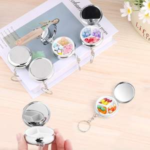 Étui <span class=keywords><strong>à</strong></span> pilules en métal porte-médicaments rond porte-clés Mini <span class=keywords><strong>boîte</strong></span> <span class=keywords><strong>à</strong></span> comprimés <span class=keywords><strong>de</strong></span> médicaments avec 3 compartiments pour sac <span class=keywords><strong>à</strong></span> main <span class=keywords><strong>de</strong></span> <span class=keywords><strong>poche</strong></span> voyage en plein air quotidien - Product Image 5