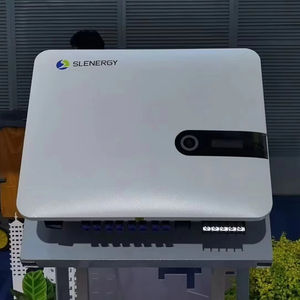 Onduleurs solaires triphasés 7 kW connectés au réseau, faible tension de démarrage et large plage de tension MPP pour une durée de production d'énergie accrue - Product Image 1