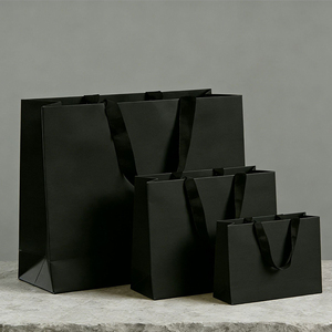 <span class=keywords><strong>Sac</strong></span> en papier kraft brun de luxe avec logo personnalisé imprimé et poignées torsadées pour l'emballage promotionnel de vêtements écologiques - Product Image 2