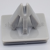 100 pièces/sac Clip en plastique pour GM 25693852