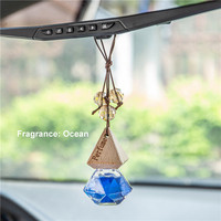 8ml Auto voiture désodorisant diffuseur aromathérapie huiles de roseau huile essentielle suspendu pendentif parfum bois diamant bouteille en verre