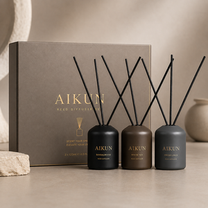 ขวดแก้วน้ำหอมปรับอากาศ AIKUN รุ่น Elegant แบบเติมได้ ชุดของขวัญพร้อมฉลากส่วนตัว กลิ่นหอมสำหรับตกแต่งบ้านและสำนักงาน - Product Image 1