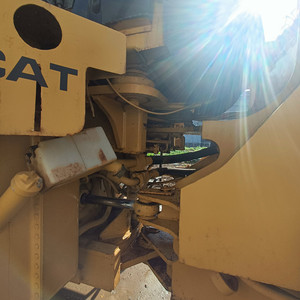 รถตักล้อยาง CAT มือสอง รุ่น 966G/966H/950G/962H/950E/966C เครื่องยนต์เกียร์บ็อกซ์ กำลัง 147 กิโลวัตต์ ประสิทธิภาพการทำงานสูง - Product Image 3