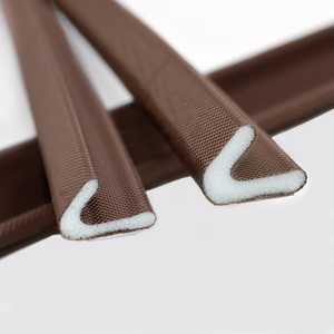 Strisce sigillanti in schiuma PU per porte <span class=keywords><strong>scorrevoli</strong></span> all'ingrosso, guarnizioni per armadi e protezioni per mobili - Product Image 1
