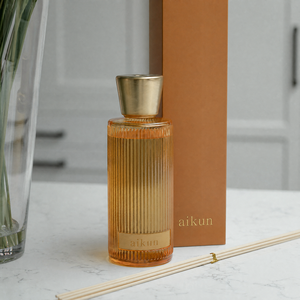 Aikun Large Capacity Long Lasting Ribbed Amber Glass <b>Reed</b> <b>Diffuser</b> with Fiber Sticks Gold Tone Cap Gift Box for Yoga Studios - Product Image 2