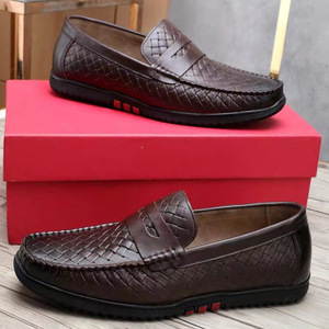 Mocassins Oxford tendance pour hommes – Chaussures plates à enfiler, confortables, légères et respirantes pour la conduite et les occasions formelles - Product Image 4