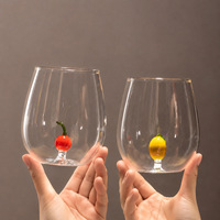 3D-geëmbossed fruitglas met grote buik, eivormig, kersen-, citroen- en aardbeipatroon, glazen waterglas