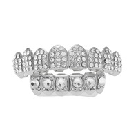 Vente en gros de bijoux corporels hip-hop : Grillz dentaires de vampire pour dents supérieures et inférieures, sertis de diamants de laboratoire, et Grillz dentaires dorés pour Halloween