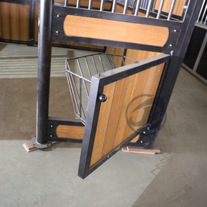 Râtelier à <span class=keywords><strong>foin</strong></span> pivotant à 180 ° pour chevaux Accessoires pour stalles de chevaux Montage mural facile Support de stockage de <span class=keywords><strong>foin</strong></span> de grain de cheval - Product Image 4