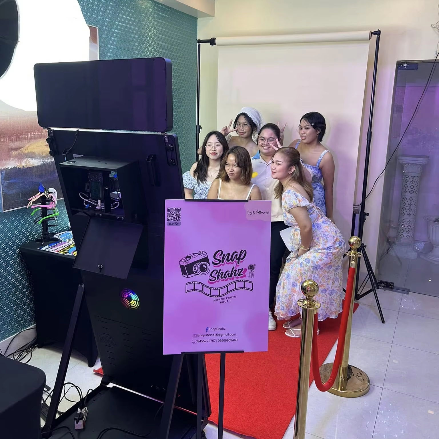 Best Selling Photo Booth Polaroid Camera Photo Booth Magic Mirror