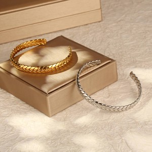 Europe Simple 18K Gold Plated Stainless Steel Geometric Chunky Shaped Cuff Open Adjustable <b>Bangle</b> <b>Bracelet</b> Trendy Unisex Fashion - Product Image 1