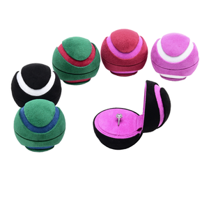 Boîte à bague en forme de balle de tennis personnalisée avec logo, en velours doux, pour bijoux, emballage cadeau, demande en mariage, fiançailles, vente en gros - Product Image 1