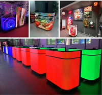 Écran LED incurvé flexible 8K personnalisé P2.5, écran de fond mobile pour stand de DJ, stand d'événements, discothèque, publicité