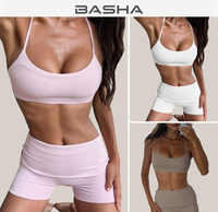 Ensemble de yoga rose de haute qualité pour femmes, comprenant un soutien-gorge push-up sexy sans dos et un short de course taille haute rehausseur de hanches, idéal pour le fitness et les activités sportives.