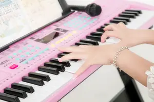 61 Tombol Mainan Organ Elektronik Mainan Alat Musik Hadiah Piano Synthesizer Keyboard Musik Elektronik Keyboard untuk Anak-anak