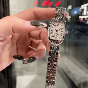 Reloj de Acero Inoxidable con Esfera Blanca en Forma de Tonneau y Números Romanos para Mujer Longinesing - Product Image 5