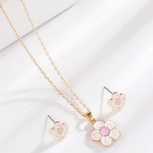 <span class=keywords><strong>Set</strong></span> di collana e orecchini a forma di fiore per donna, collana con ciondolo floreale, orecchini, <span class=keywords><strong>set</strong></span> di gioielli da fata per bambine, idea regalo. - Product Image 4